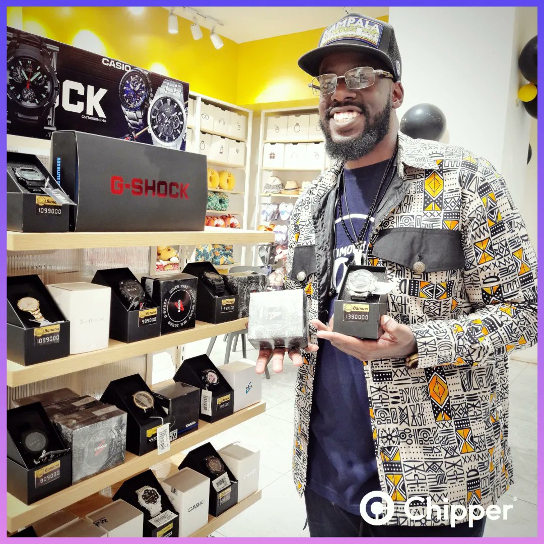 TimothyCODE's tweet photo. 🎄 Christmas is Finally Here and Thanks to my #ChipperUGXCard from @chippercashapp , Santa CODE will be Fully Cashless. Claim your Card through the App and Start Gift Shopping, The Chipper Way !
#CODExChipper
#BrandPartner
#MoveYourMoneyFreely https://t.co/yOGuenEpEA