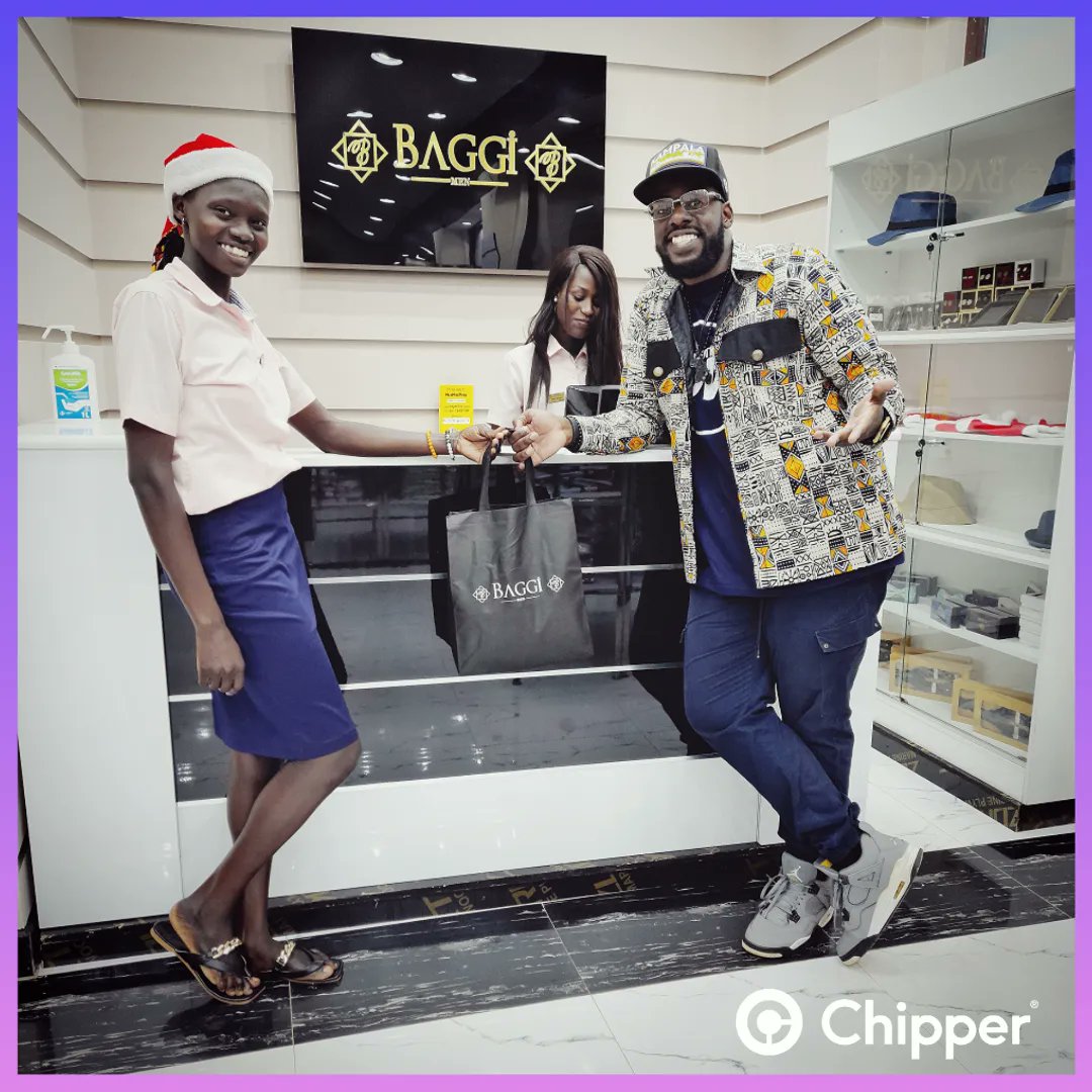 TimothyCODE's tweet photo. 🎄 Christmas is Finally Here and Thanks to my #ChipperUGXCard from @chippercashapp , Santa CODE will be Fully Cashless. Claim your Card through the App and Start Gift Shopping, The Chipper Way !
#CODExChipper
#BrandPartner
#MoveYourMoneyFreely https://t.co/yOGuenEpEA