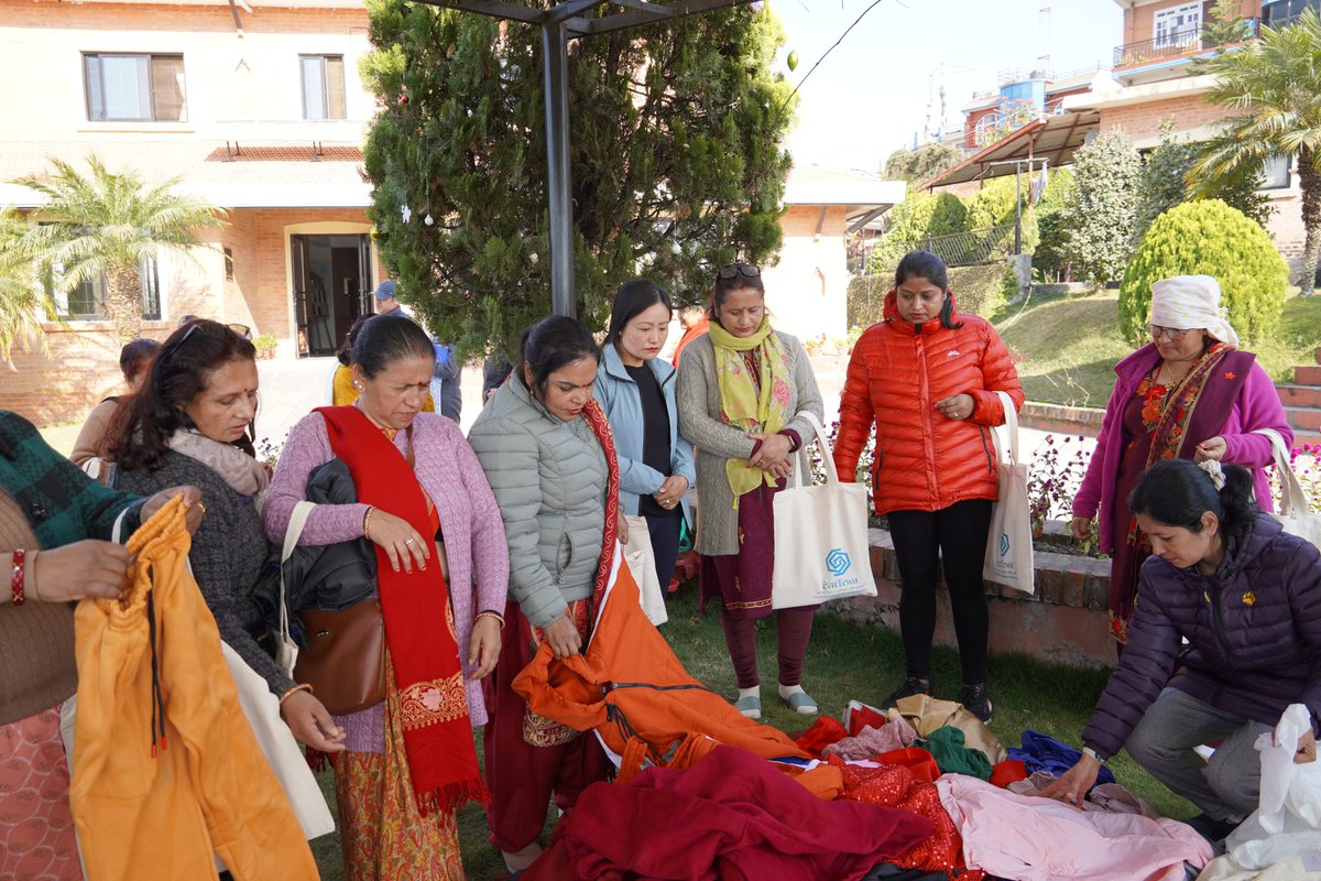 Tewaforwomen's tweet photo. Tewa in collaboration with Nepal Can Move - Courier & Cargo, Delivery and Logistics Company organized a Haat Bazaar for its Grantee Partners on December 23, 2022, at Tewa premises.
#tewaforwomen #communityphilanthropy #granteepartner #HaatBazaar https://t.co/kxF4XJs4WD