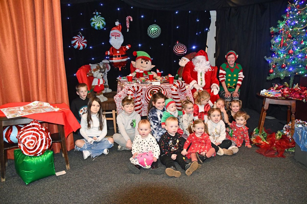 ThirskWeeklyNew's tweet image. Grab your copy of the Thirsk Weekly News as we share details of the Thirsk Royal British Legion Club holding their Annual Children’s Christmas Party. To read the full story, grab your copy of the latest weekly news from one of these retailers - thirskweeklynews.com/where.html #woldclass