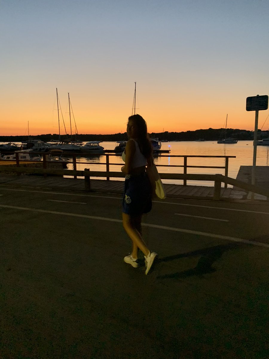eu 🌼 tweet media