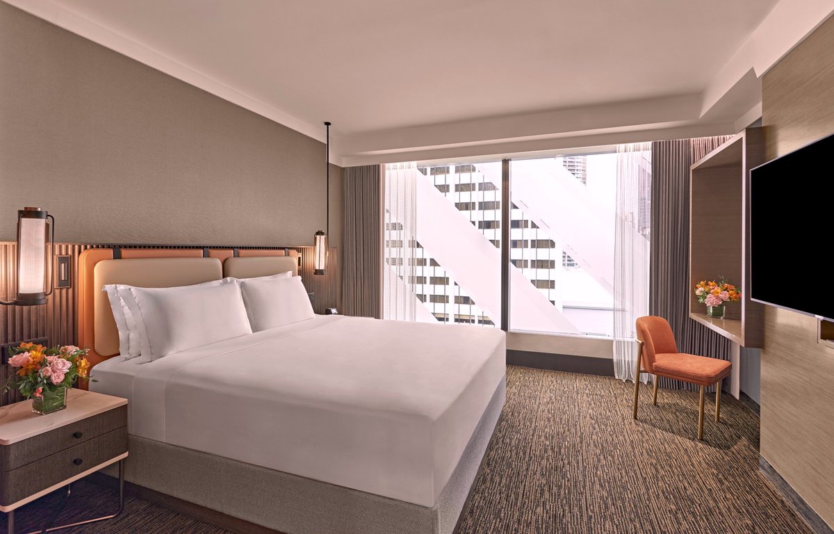 PullmanOrchard's tweet photo. 🔊 Be one of the first to enjoy experiential stays in the heart of Orchard Road at Pullman Singapore Orchard! Simply enroll as a  member of ALL – Accor Live Limitless to enjoy 10% off flexible rates with breakfast for 2 and $100 nett dining credits. ​

https://t.co/6QT8Vg5fKz https://t.co/s27f9eqm04