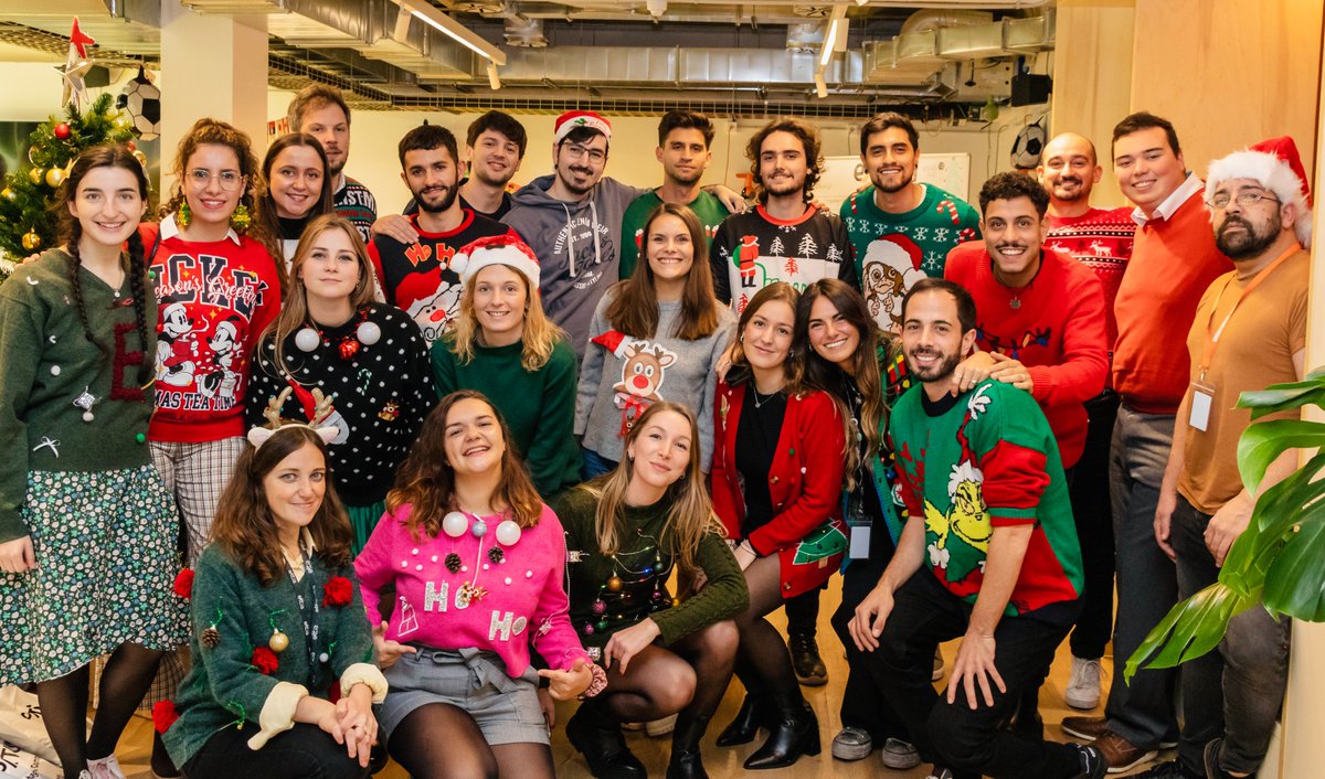 Extia_Worldwide's tweet photo. Ho Ho Ho 🎅
All the Extians wish you a happy holiday season! We hope friendly moments will lead the end of the year. 🎄
See you in 2023 with new projects and always more tips' by #Extia. 😉 https://t.co/EvsuSlhu0c