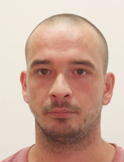 PolicieCZ's tweet photo. Jihočeští kriminalisté pokračují v pátrání po pohřešovaném muži Pavel Květenský (nar. 1990). Pohřešován je od začátku prosince. Dne 19.12. měl být spatřen v Německu, další informace však nejsou k dispozici. Aktuálně by měl mít plnovous a vlasy délky 4 cm. Volejte 158. #policiejck https://t.co/CvOTv4MvJ9