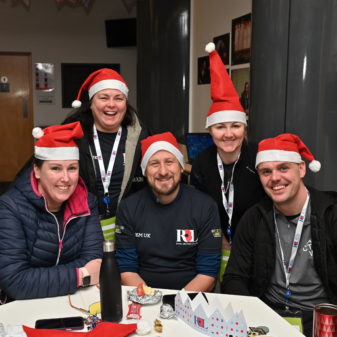 At a recent Invictus Games pre-selection training camp, attendees took a break to enjoy some festive treats.

Our recovery activities are a great way for people in the Armed Forces community to meet people facing similar challenges, including loneliness and social isolation. 1/2