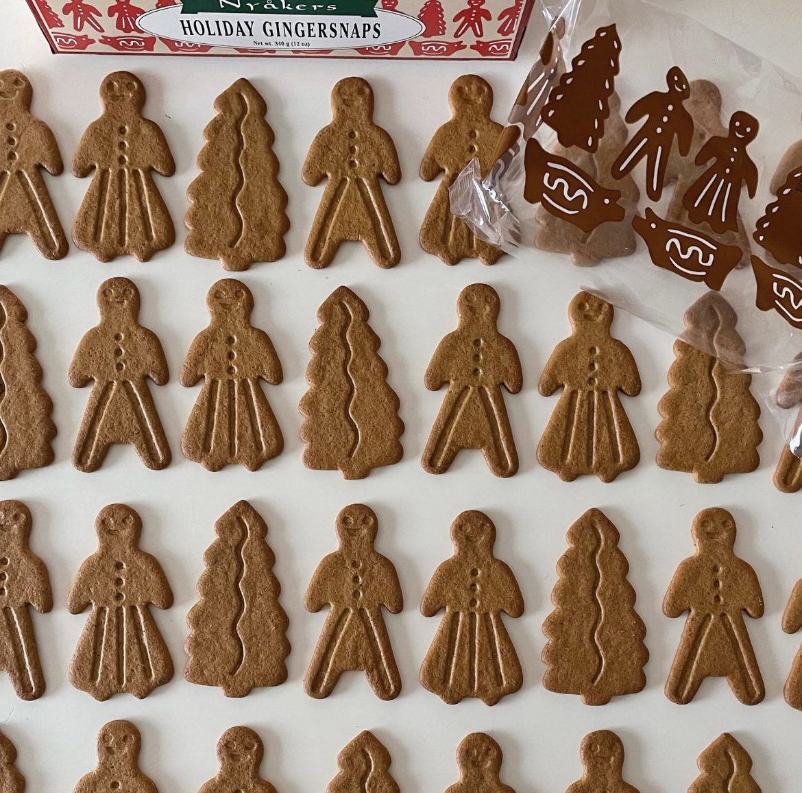 m_i_k_i_u_s_u_i's tweet photo. Holiday Gingersnaps
#gingercookies #holidaygingersnaps #holiday #cookies #ホリデージンジャースナップス https://t.co/FtbaaWaaOe