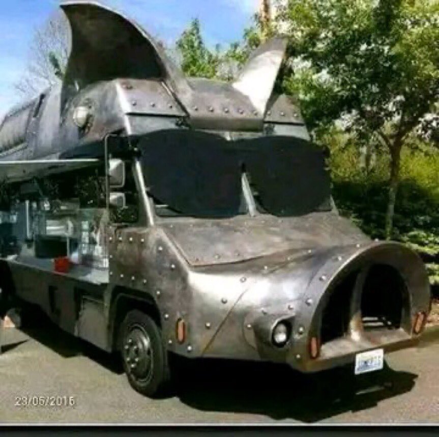 batacakes's tweet photo. Masaka eyongedde okulumya abe Ntinda😂😆😆😂😂😂 https://t.co/M2vPmz1f9X