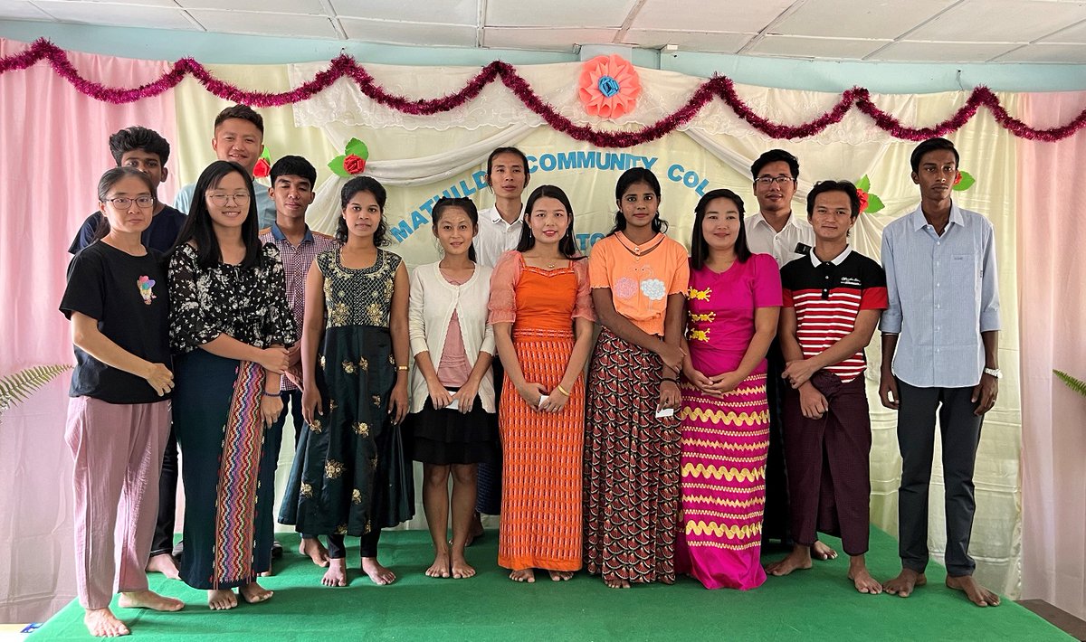 Myanmar se encuentra en una situación de guerra civil y los jesuitas ayudan a la población, especialmente a los jóvenes, en el terreno de la educación, para que no abandonen el país. El Secretariado de Misiones aporta su granito de arena a esta Misión de la Compañía de Jesús.