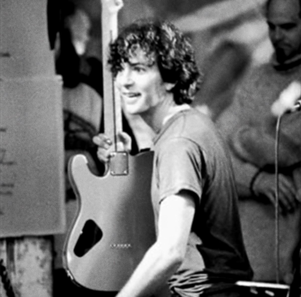 aaluzuxz's tweet image. It's his day nobody else matters but him &amp;lt;3