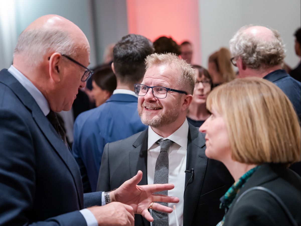 RADheadquarters's tweet photo. In this time of reflection, our CEO Tim Arthur says that: ‘I am grateful for all the amazing people that make up the RAD – students, teachers, members, staff and patrons. It’s the people around the world that make me proud to be part of RAD.' #RoyalAcademyofDance #ProudToBeRAD https://t.co/tlW25U7Me7