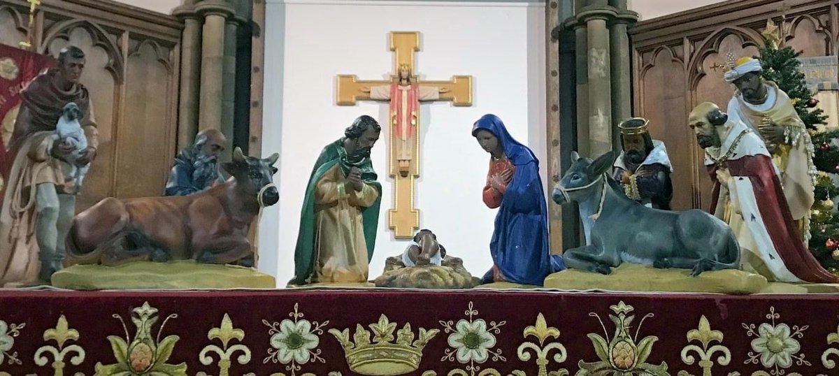 Christmas Services
Saturday 24th December 7.30pm "Midnight" Mass
Sunday  25th December 11am Mass 
Do come along