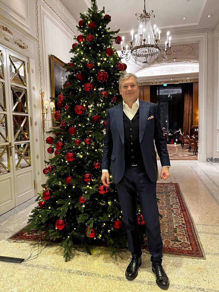 In 2022, as <a href="/CapgeminiItalia/">Capgemini Italia</a>, we grew thanks to the commitment of a great team by reaching our strategic achievements as a result of shared effort.

With the awareness of the crucial challenges we’ll face in 2023, I wish Capgemini Italia’s team #HappyHolidays! #BuoneFeste