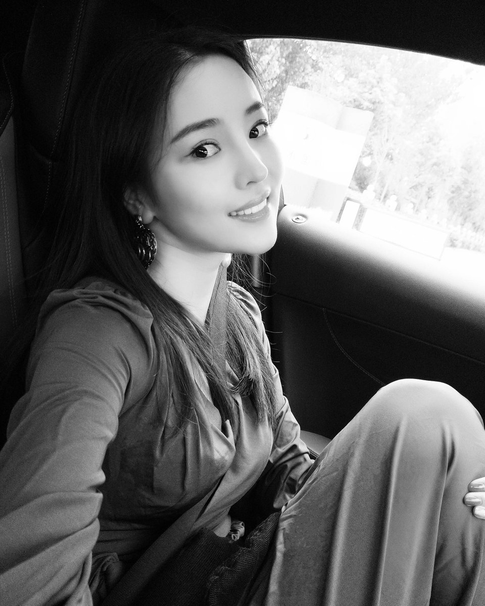 lilmontego's tweet image. No matter how difficult it is, hold your head up strong and tell everyone that you are not as unbeatable as they think.