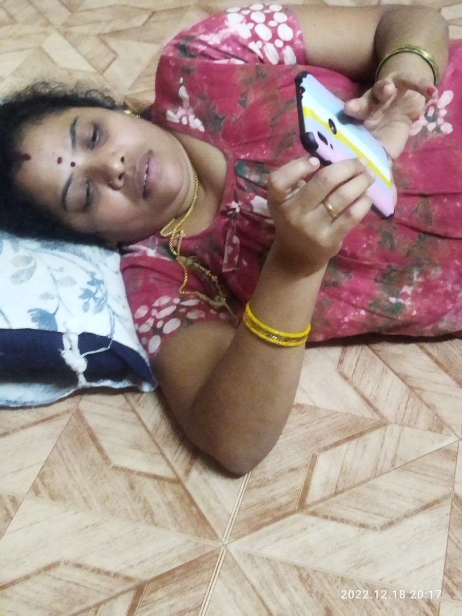 gcschandra1's tweet photo. இந்த ஐயர் மாமியை என்ன செய்லாம் https://t.co/y8AZh52r2H