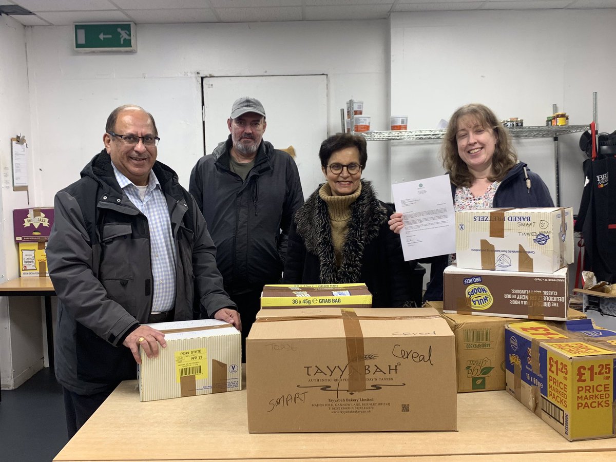 We recently received another fantastic donation for our food bank from our friends and supporters @TheIsmaili, Kensington. A big thank you to Mumtaz, Sebrina, and everyone at ICC that continues to provide us with this much needed support 🙌🏽. #Charity #Community #Support #Chelsea