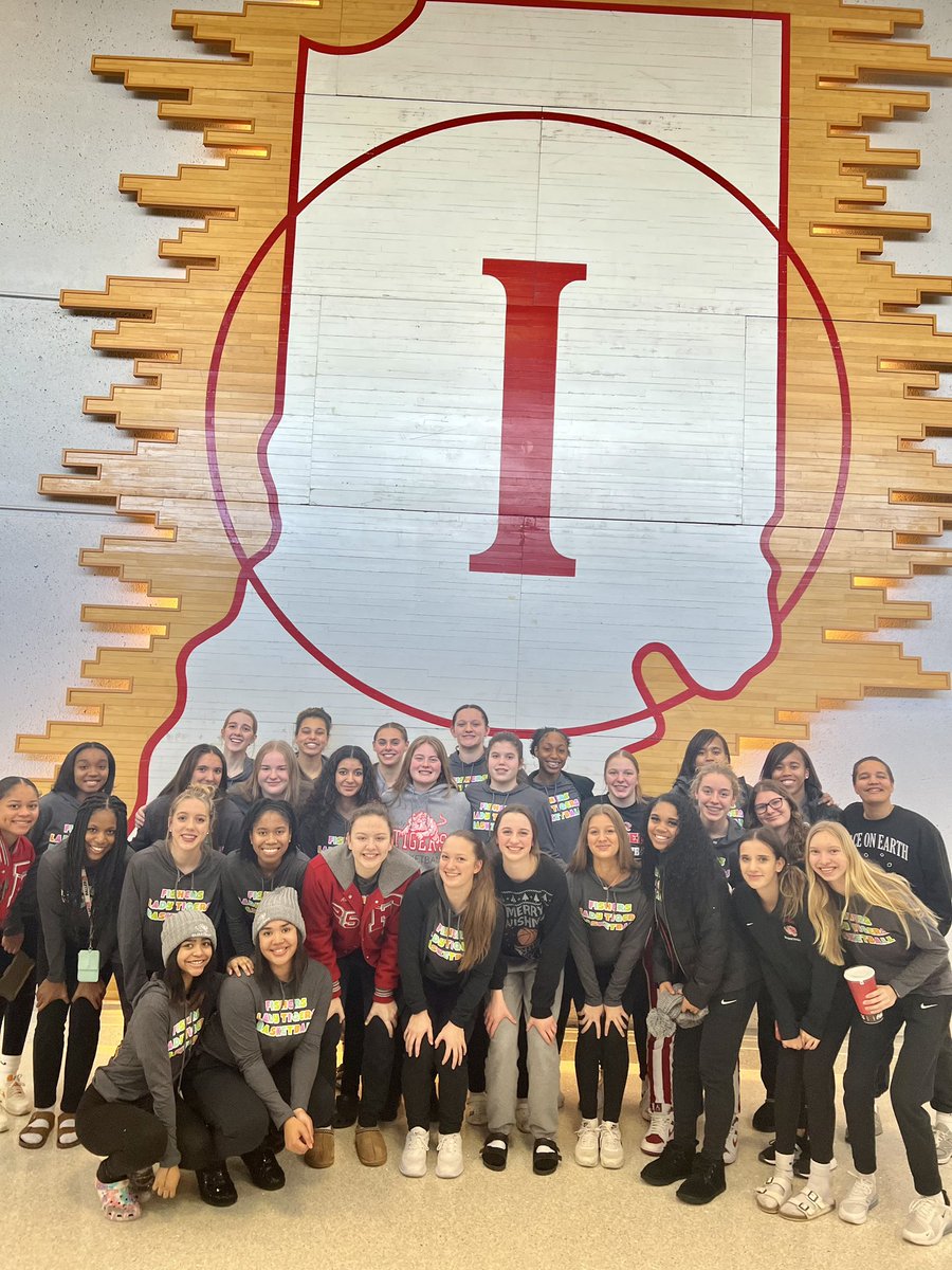 FHS Girls Basketball tweet media