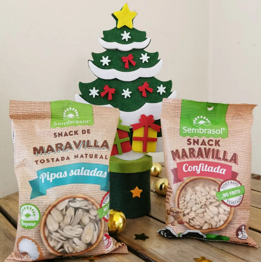 sembrasol's tweet photo. ¡Feliz viernes! ¿Ya están emocionados por la llegada de Navidad? ¡No olviden incluir frutos secos en sus celebraciones! Son una opción deliciosa y entretenida para compartir con amigos y familiares. https://t.co/OKeNjoT8V3

#FelizViernes #FelizNavidad #FrutosSecos
#Navidad https://t.co/VylBrULOZ0