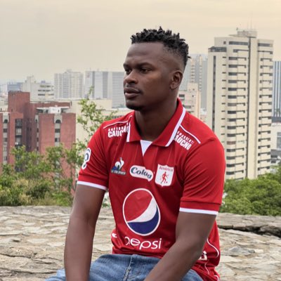 darwinJR3's tweet photo. #NuevaFotoDePerfil https://t.co/JdXbVmeXlp
