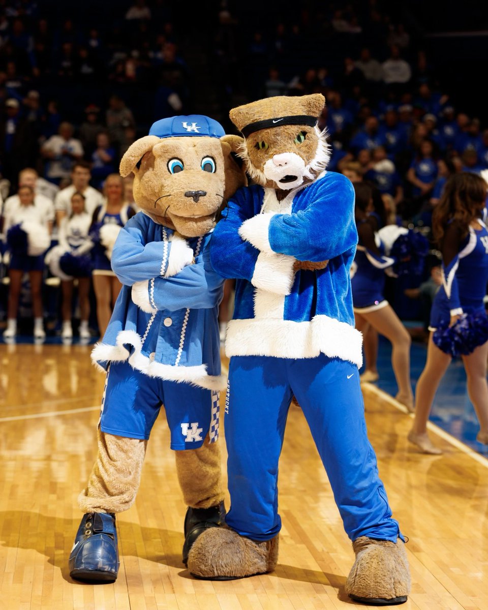 Wishing all our Wildcats a happy, healthy and safe Winter break and Holiday season😺💙

The university will be closed Dec. 23-Jan. 2.