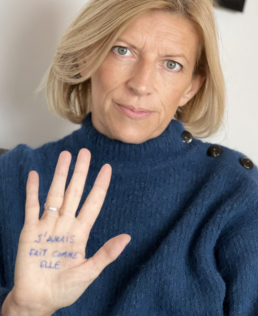 iflorennes92's tweet photo. Moi aussi « J’aurais fait comme elle » #priscillamajani 
Cette femme risque 5 ans de prison le 4 janvier 2023 pour avoir soustrait son enfant à la violence de son père…
La #justice aurait déjà dû les protéger ! https://t.co/q8yubYw6oa