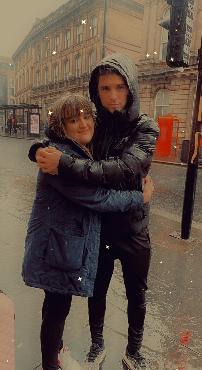 JjHupdates's tweet image. JJ with @UnionJLovers_ in Newcastle #JJhamblett @JJHamblett