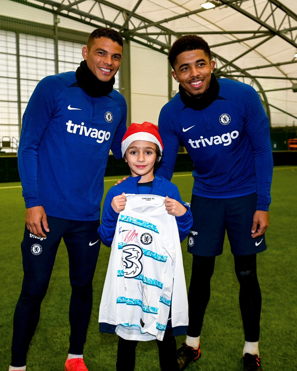 ChelseaFC's tweet photo. Making memories. 💙 https://t.co/HxSvnswu9k