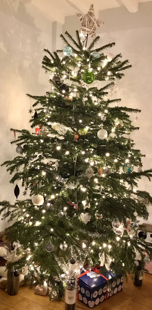 InhrL's tweet image. Merry Christmas🎄to all our clients &amp;amp; friends. Wishing you all a peaceful break.