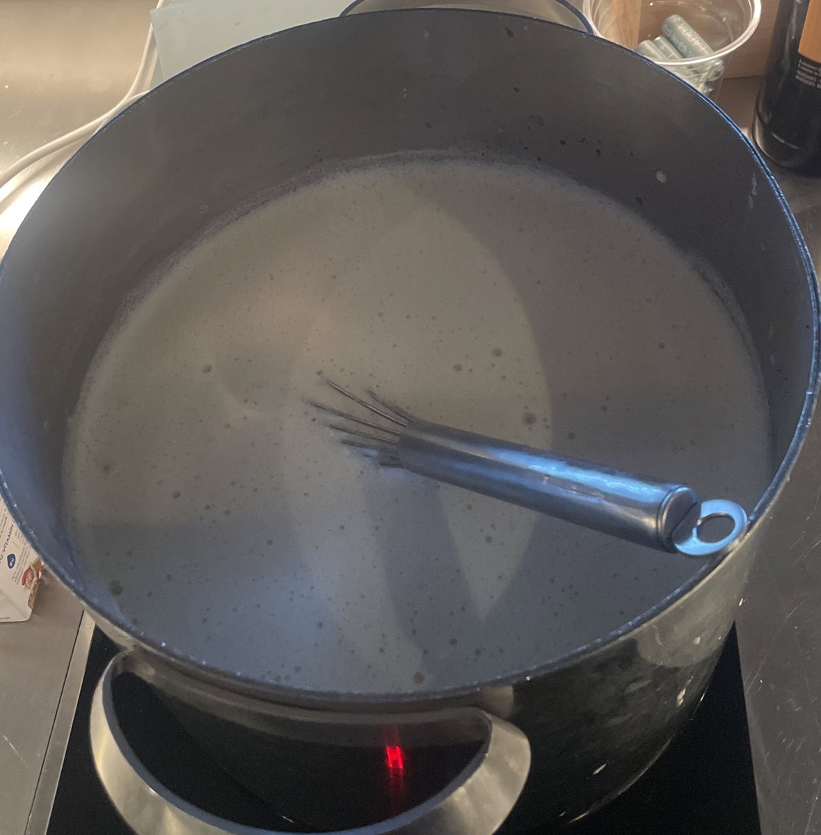 Hið árlega Þorláksmessu eggnogg er tilbúið og verður á boðstólum í kvöld á meðan birgðir endast.