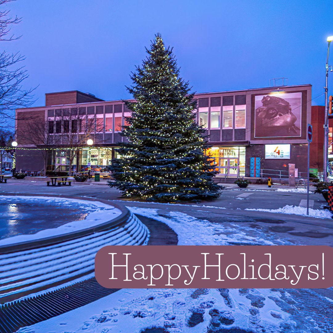 Happy holidays from the team at 44 Gaukel. We will be closed for short term rentals from December 22nd, 2022 until January 9th, 2023. See you in the New Year!

Image credit: John Spaulding Photography
