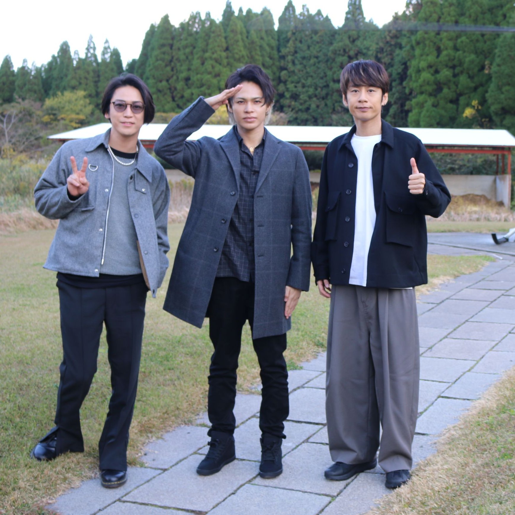 Fkq99cKagAAk7SH?format=jpg&name=large