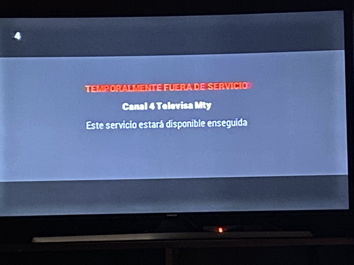 Hasta <a href="/CablevisionMty/">CABLEVISION</a> se congeló esta fría mañana, ha esperar que se dignen resolver el problema y brindarnos el servicio por el que pagamos