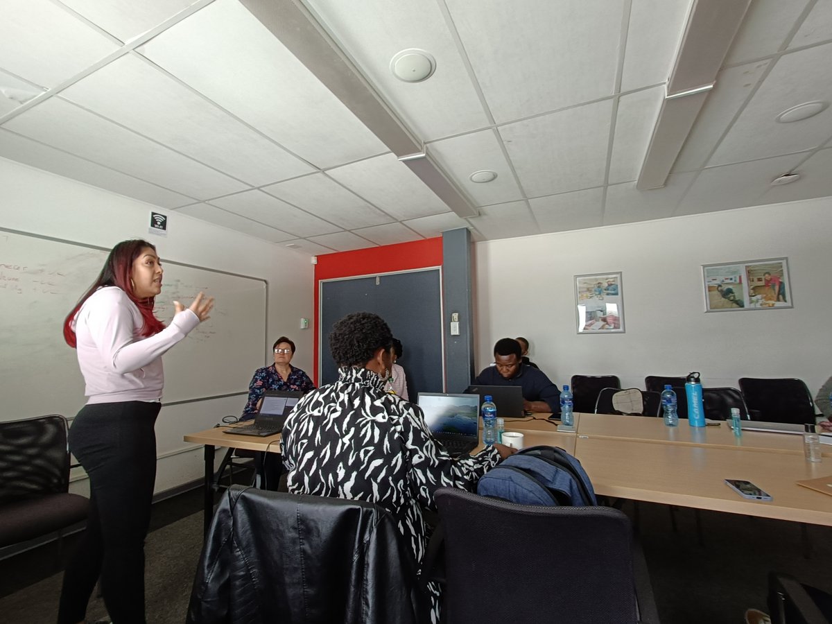 Auruminstitute's tweet photo. Aurum CRS welcomed the IAVI Socio-behavioural Research team to discuss learning tools in HIV interventions which will allow for everyday examples and analogies to demonstrate and educate individuals and communities on key messages to mitigate high-risk HIV behaviour. https://t.co/cTDIPZSNzM