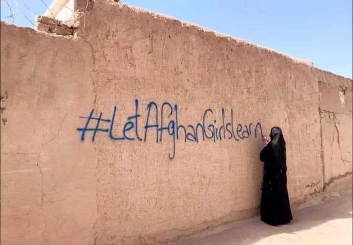 THE WHOLE WORLD IS SILENT 🔕 
#LetHerLearn 
#LetAfghanGirlsLearn 
#LetAfghanWomenLearn