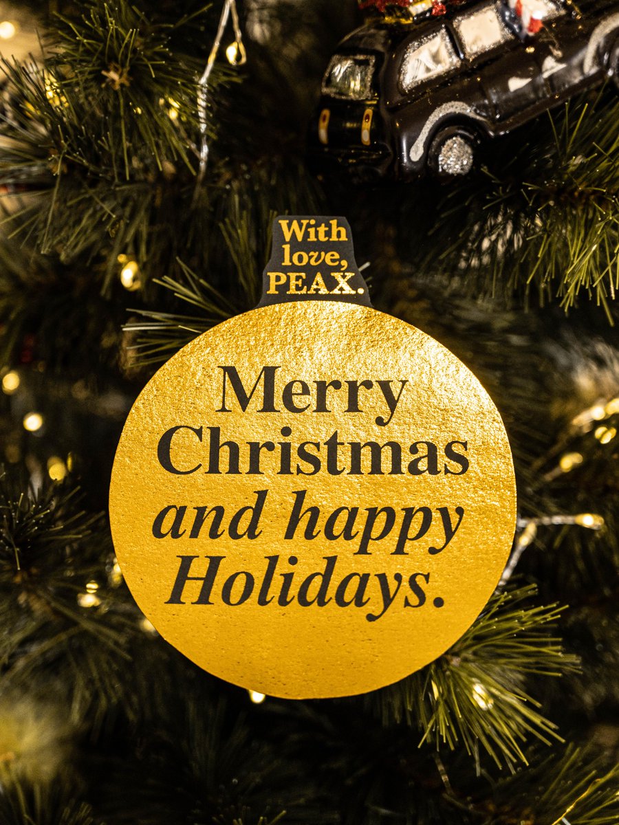 Wir wünschen dir bezaubernde Weihnachtstage und einen fantastischen Rutsch in ein glückliches 2023. Wir freuen uns darauf, auch im neuen Jahr mit dir durchzustarten!