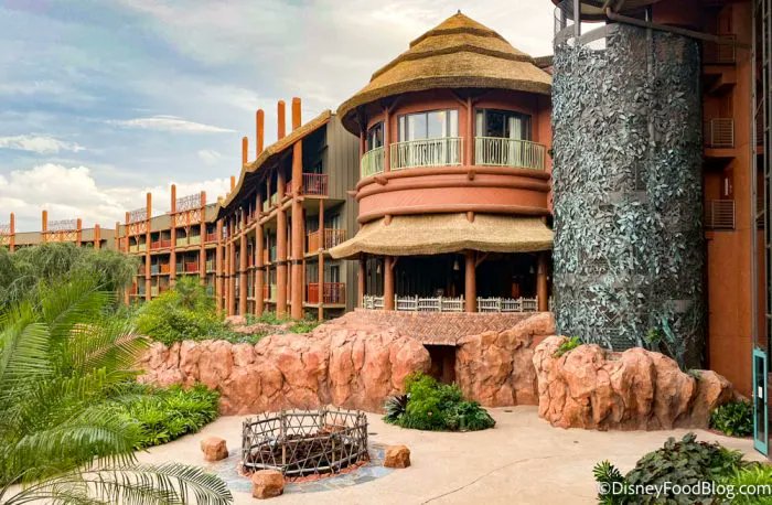 DisneyFoodBlog's tweet photo. Which Deluxe Resort would you choose?

RT for Disney's Polynesian Village Resort 🌴
Like for Disney's Animal Kingdom Lodge 🌳 

Polynesian Village vs. Animal Kingdom Lodge Resort Guide for Disney World in 2023 https://t.co/9cEr2YykTb https://t.co/w6ps6bLkps