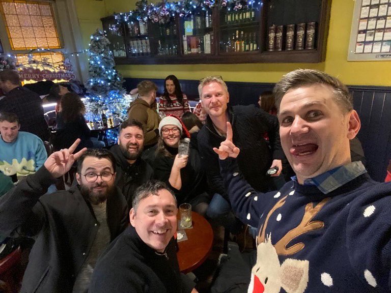 Happy Christmas from the Gorillas! 🎉🥂🎅🏻🎄🤪