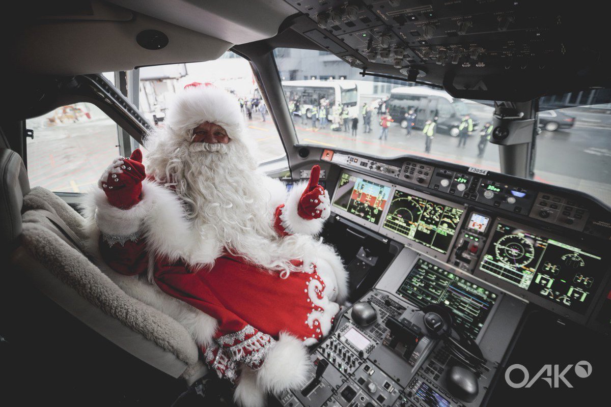 qretaxyeta's tweet photo. Дед Мороз 🎅 прибыл из Подмосковья в Нижегородскую область на МС-21 в ливрее  авиакомпании «Россия»
📸 ОАК https://t.co/siffR7egsq
