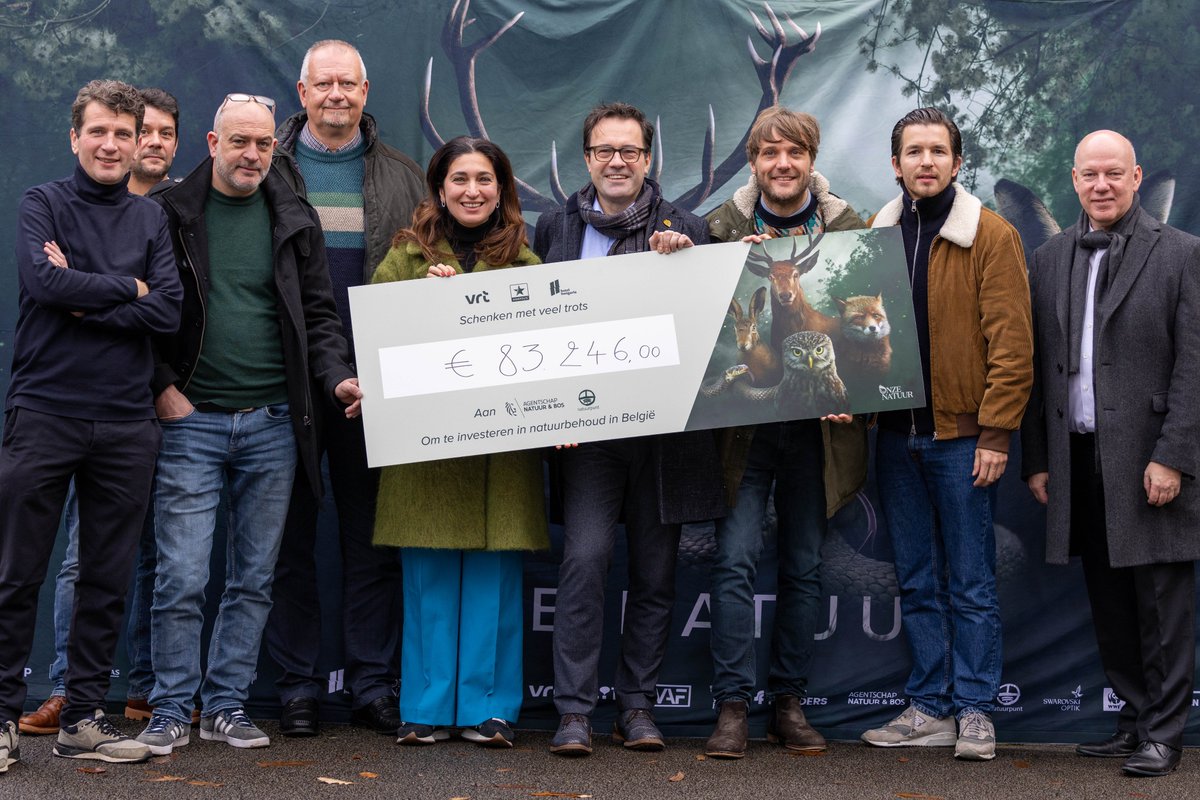 De film #OnzeNatuur is een succes en daar wordt ook onze natuur beter van. Per verkocht ticket gaat er immers 1 euro naar natuurbeheer. Een cheque van maar liefst 83.246 euro mochten we gisteren samen met <a href="/MijnNatuurpunt/">Natuurpunt</a> ontvangen. <a href="/Kinepolis/">Kinepolis België</a> <a href="/Zu_Demir/">Zuhal Demir</a>