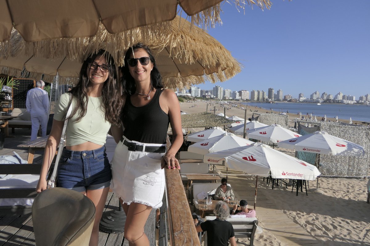 Este team #verano ya está en marcha desde Punta del Este para contarles todo sobre la temporada a partir de hoy vía <a href="/elpaisuy/">EL PAÍS</a>, con <a href="/tatischerz/">Tati Scherz</a> , <a href="/puntapress/">Ricardo Figueredo</a> con su cámara y <a href="/mariel_varela/">𝑴𝒂𝒓𝒊𝒆𝒍 𝑽𝒂𝒓𝒆𝒍𝒂</a> que está en camino ☀️⛱️