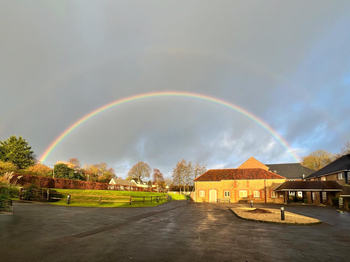 SherborneInter's tweet photo. We’ve just has a rather nice rainbow on our last day before the Christmas break! A fitting end to a wonderful year! Seasons greetings from all of us at Sherborne International – we hope we can see you in 2023!
#sherborneninternational #studyabroad #summerschool #seasonsgreatings https://t.co/umXtCHGmue