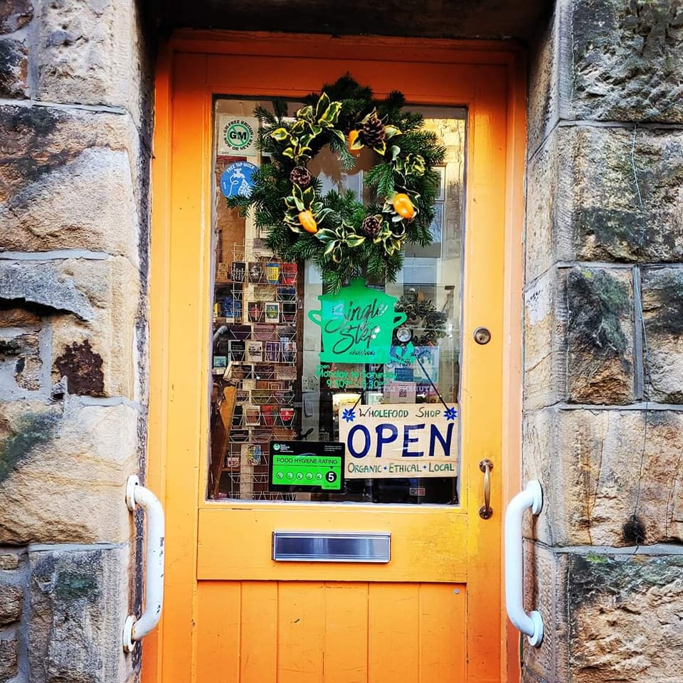 Christmas opening :
Sat 24th: 9:30am - 3pm
Sun 25th: Closed
Mon 26th: Closed
Tues 27th: Closed
Weds 28th: Closed
Thurs 29th: 9:30am - 5:30pm
Fri 30th: 9:30am - 5:30pm
Sat 31st: 9:30am - 3pm
Sun 1st: Closed
Mon 2nd: Closed
Open as normal from 03/01. 
Happy Xmas! 
Single Step 🎄