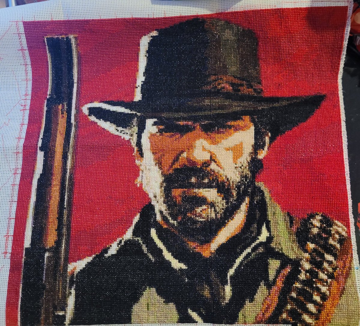 annoyingrachel's tweet photo. I did it, I finally finished Arthur Morgan 😭 almost 40k stitches, 2 years with many breaks in between but I have finished him. @rclark98  I hope you like it 💜 #RedDeadRedemption2 #arthurmorgan https://t.co/TFfuHtC7uh