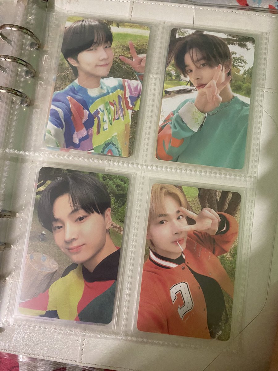_luvlilies's tweet photo. wts lfb
enhypen d:d pcs pobs
enhypen ssg 22 nrpc
P80-100 each

loc: bulacan
t: enha dimension dilemma photocard season greetings https://t.co/8YGuh8paGA