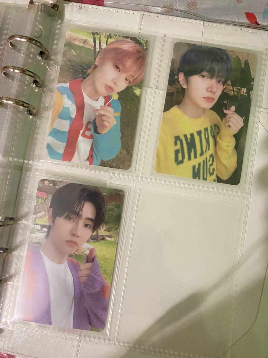 _luvlilies's tweet photo. wts lfb
enhypen d:d pcs pobs
enhypen ssg 22 nrpc
P80-100 each

loc: bulacan
t: enha dimension dilemma photocard season greetings https://t.co/8YGuh8paGA