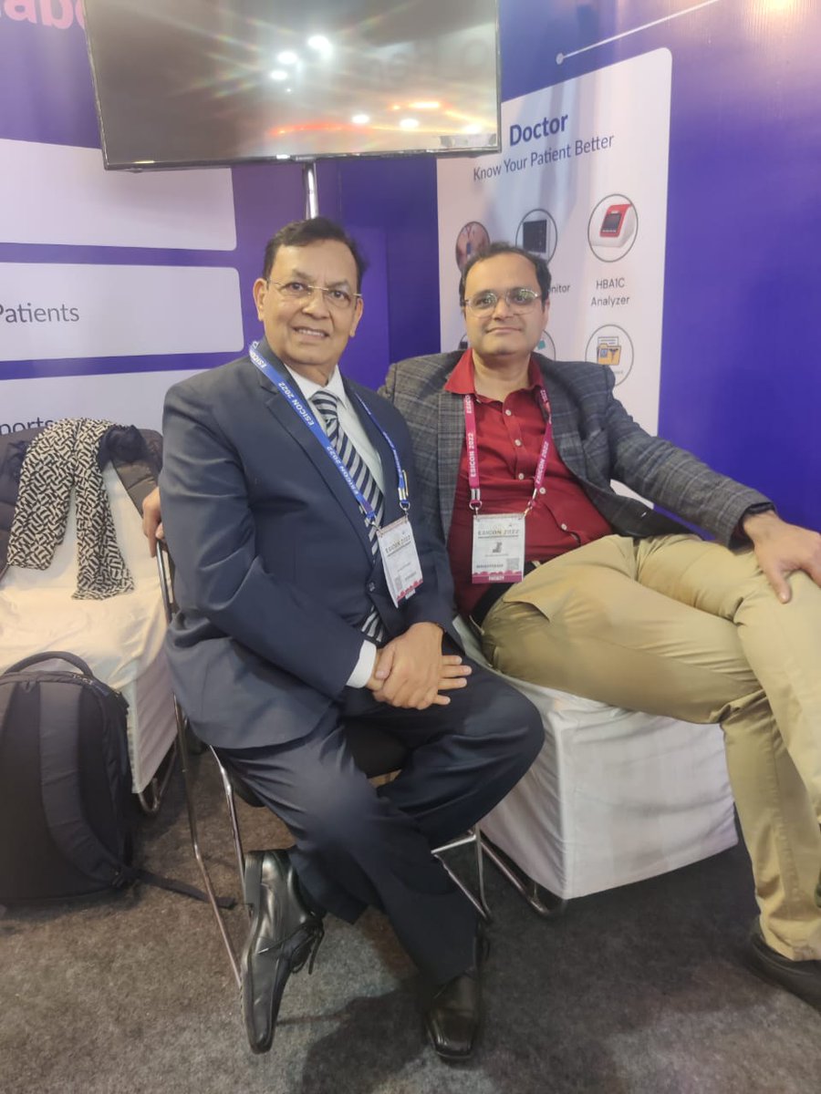ekacareHQ's tweet image. A #ESICON &apos;22, we continue our enthusiastic interactions with doctors and medical researchers . It was a privilege for the #EkaCare team to meet Dr. Rakesh Kumar, HOD Medicine at Apollo Hospital, Delhi and Dr. Anurag Joshi, Health Officer UNICEF, Rajasthan at this event.