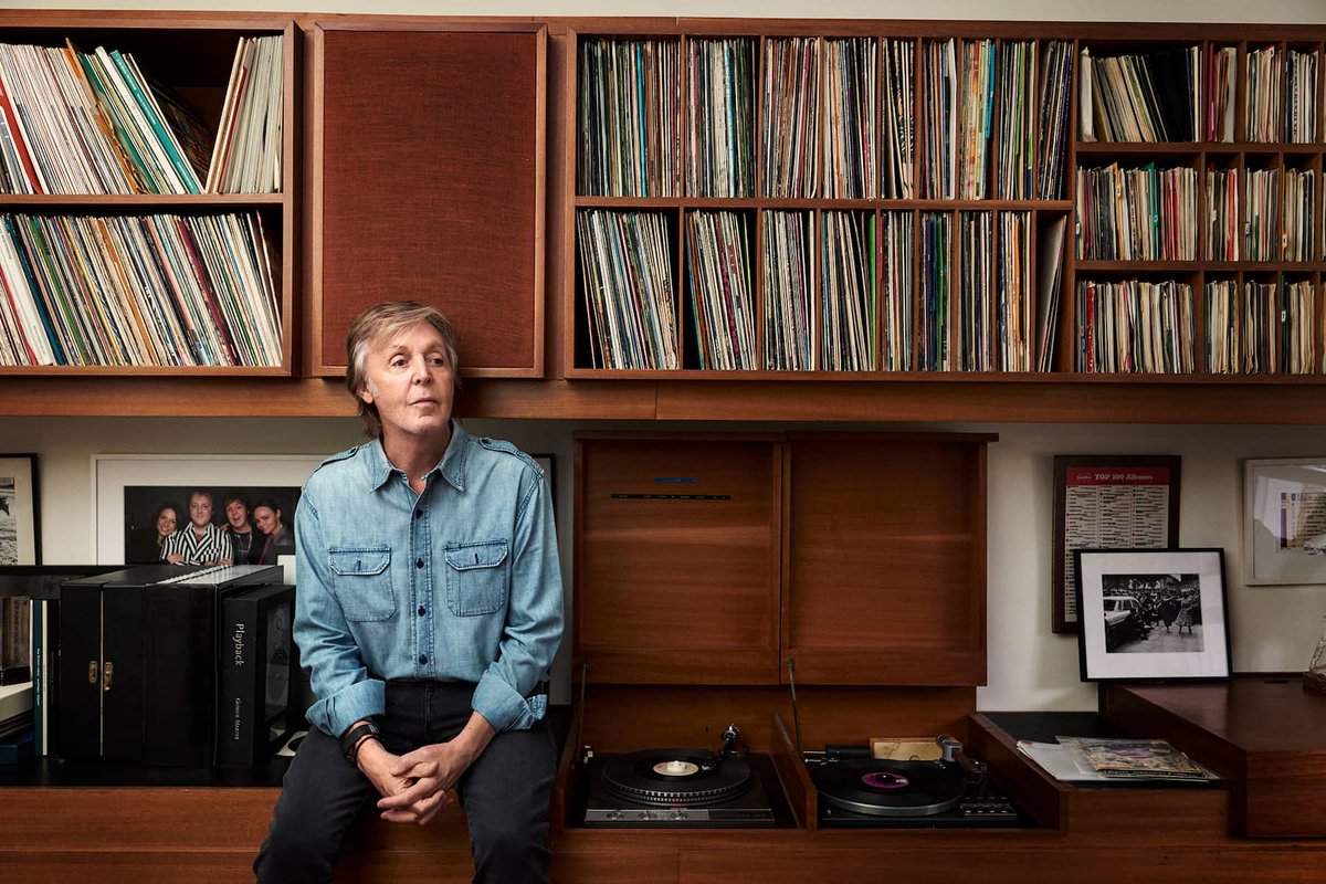 PaulMcCartney's tweet photo. From the #7inchSinglesBox to the #PaulMcCartneyGotBack Tour and @Glastonbury! What was your favourite moment of Paul’s 2022? Take a look back on the year in photos here: https://t.co/rWmElagrID https://t.co/pnrsPk1cct