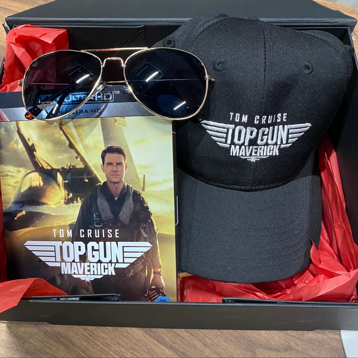 Calling all Mavericks, We're giving away a #TopGunMaverick fan bundle, including a 4K copy of the film, aviator sunglasses and more! 

To enter...

🔥 You must follow <a href="/zavvi/">zavvi</a> 
🔥Tag your Pilot crew!
🔥 RT this post for an extra entry!

Comp closes 04/01- 18+

GOOD LUCK! 🔥