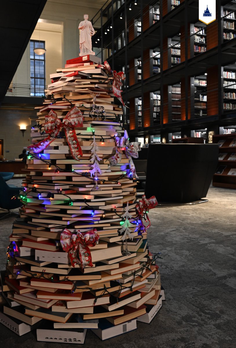 Season’s greetings from the Library of Parliament!