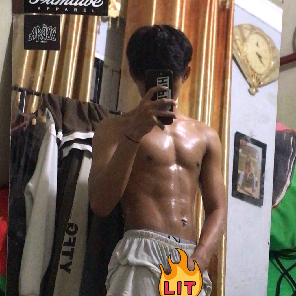gejeapparel's tweet photo. bantuin lap dong tp pake mulutt https://t.co/DMLkUSKXd2