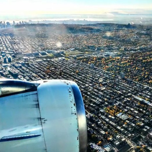 Ontario TMACer, Jerry Grymek, missed flying as he gazed out of the window on his flight to Montreal. Brave move watching Top Gun Maverick while flying. Watch out for those MiG-29s!

📷 @geezejerry

#TMAContario #TMACmember #TMACtravel instagr.am/p/Cmg6sy3BYvl/